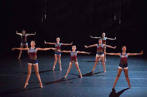 Contemporary Class for Intermediate Students Brisbane