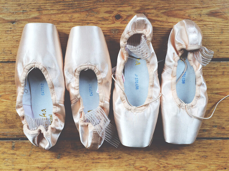 Pointe shoes (darned and sewed)