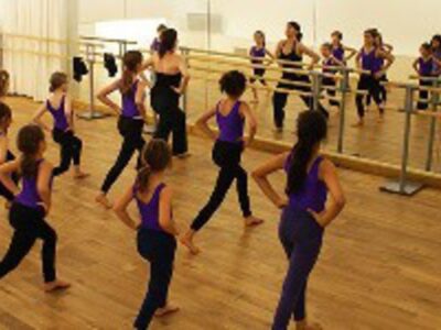 Contemporary Class for Intermediate Students SYDNEY