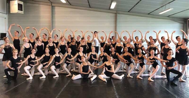 Live Online Ballet Class for Advanced Level Students Sydney