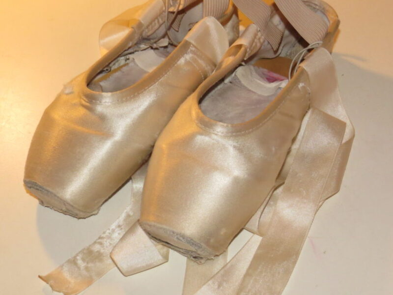 Pointe shoes sale!!!!